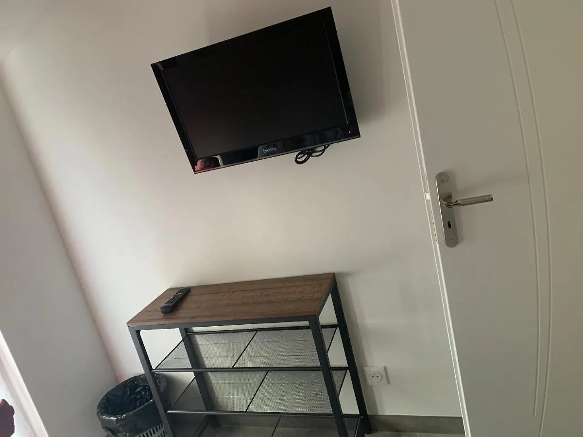 Veyrier-du-Lac ANNECY 60 m2 4-6 pers proche plage 1Garage Terrasse vue lac Appartement